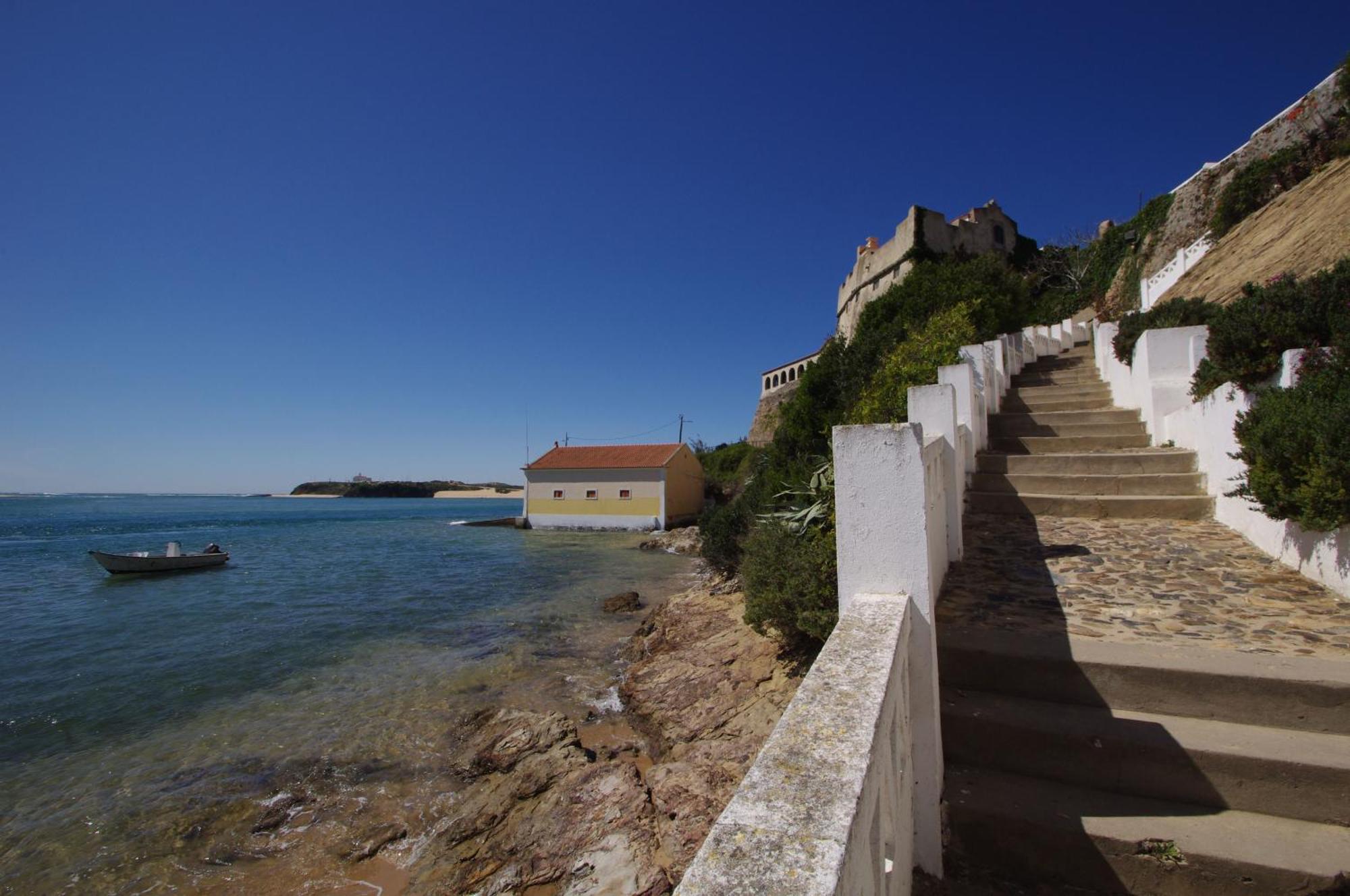 Apartamentos Vila Nova Vila Nova de Milfontes Eksteriør bilde