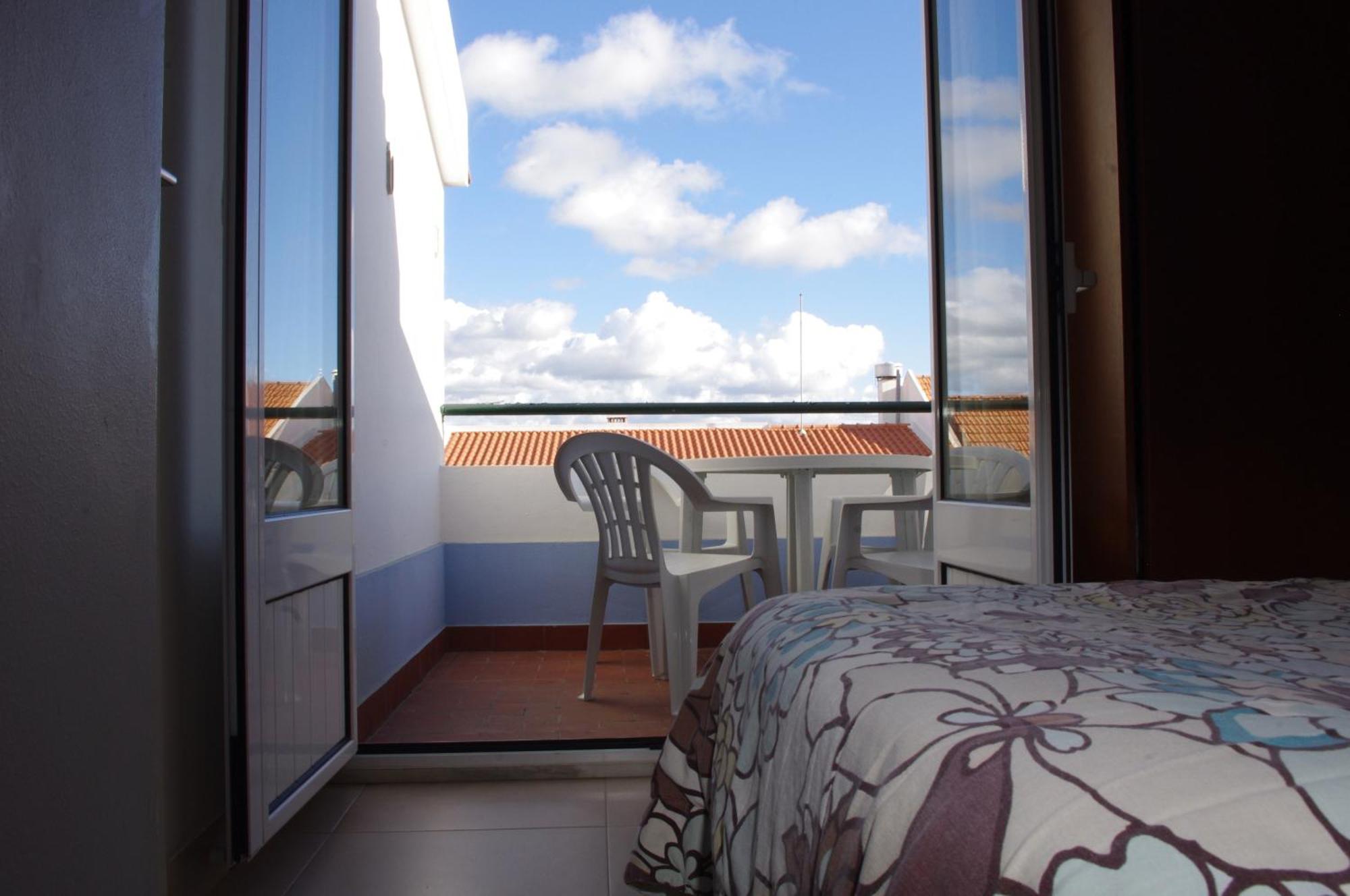 Apartamentos Vila Nova Vila Nova de Milfontes Eksteriør bilde
